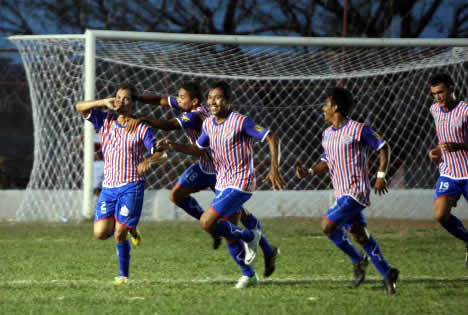Os barbalhenses esperam que essa cena se repita muitas vezes neste ano. (Foto: Tribuna do Ceará)