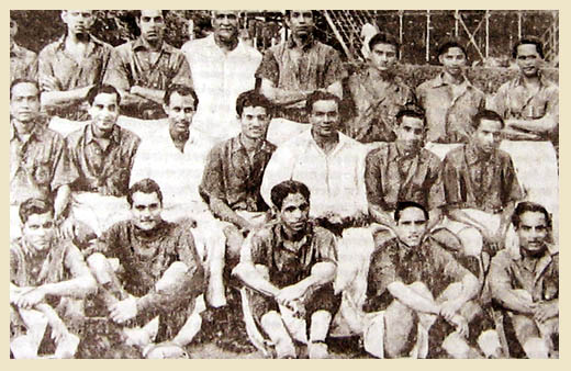 Os "pés descalços" da Índia.