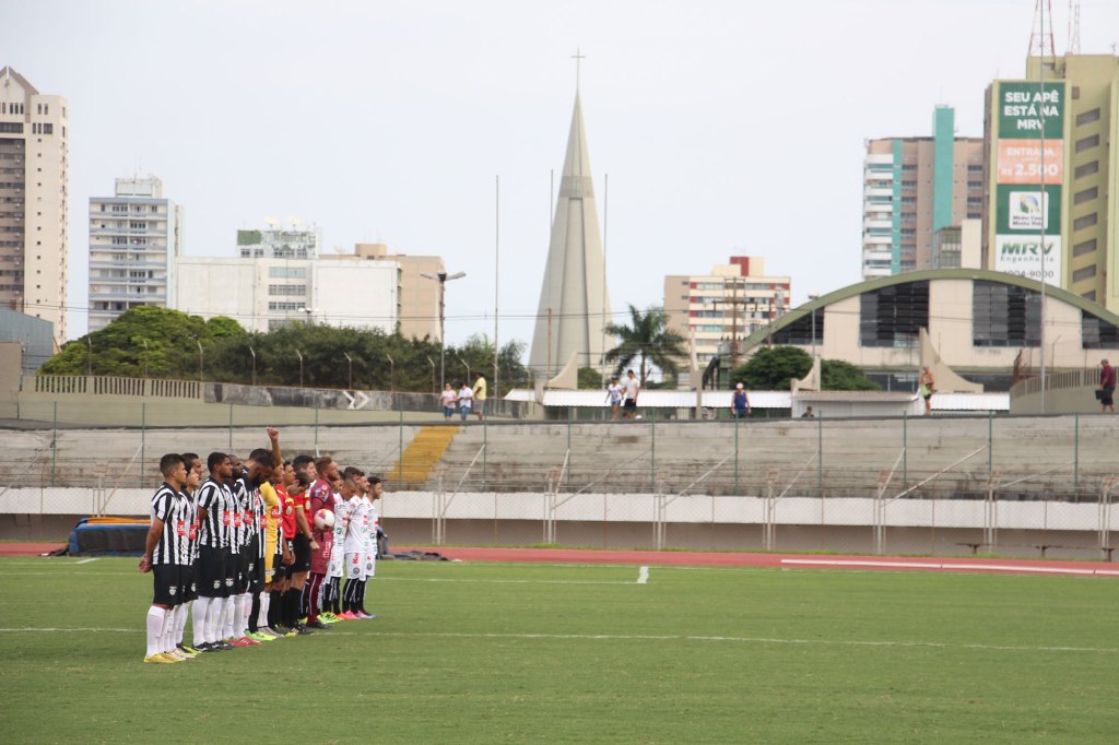 Em jogo pegado, Operário é oportunista e vence o Grêmio&nbsp;Maringá