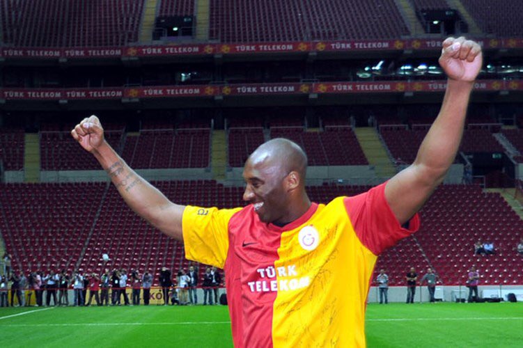 Por que Kobe Bryant vestiu a camisa do Galatasaray? | #SérieZOlímpica